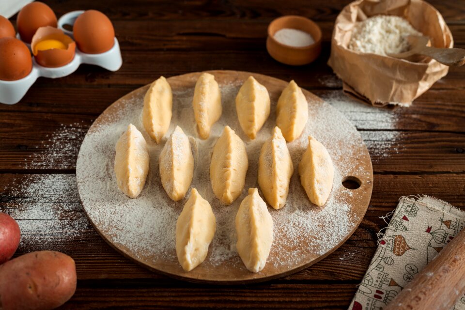 Pelmeni cook food