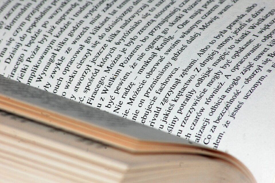 Reading paper words