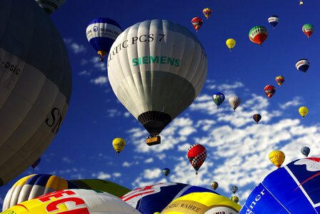 Ballooning landing burner