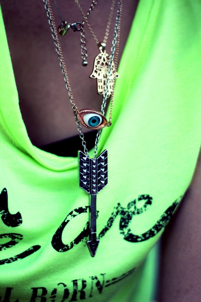 Pendants: eye, arrow, hamsa