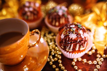 Christmas Cupcake & Coffee photo