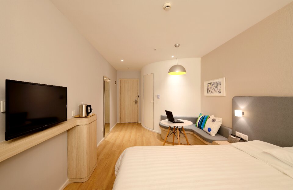 Hotel guest room new