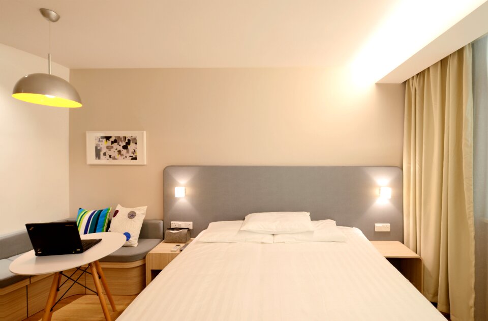 Hotel guest room new