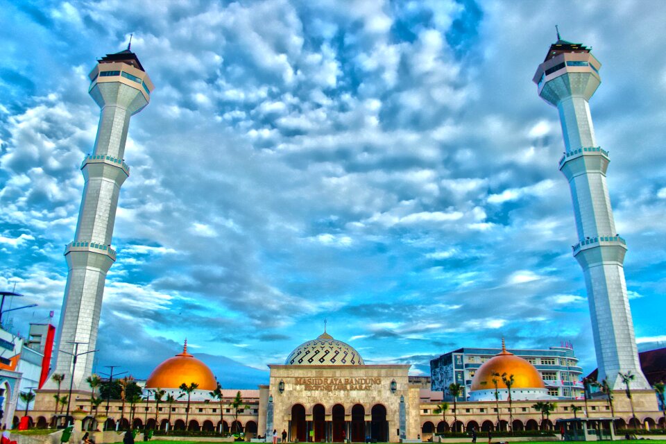 Bandung architecture minaret