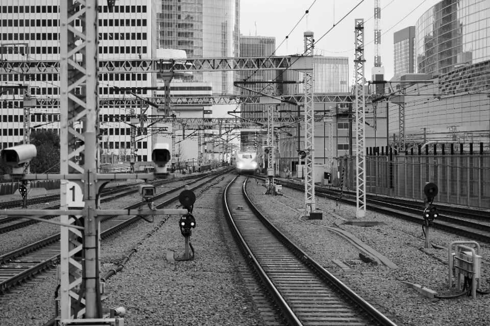 Tokyo station bullet train n700 system