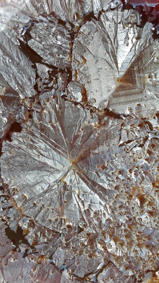 Salt crystals brown salt
