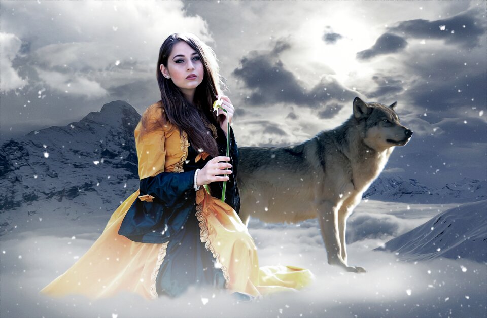 Lady mystery winter
