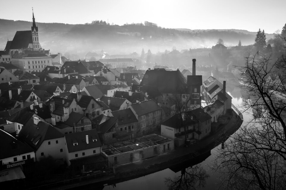 City fog black and white