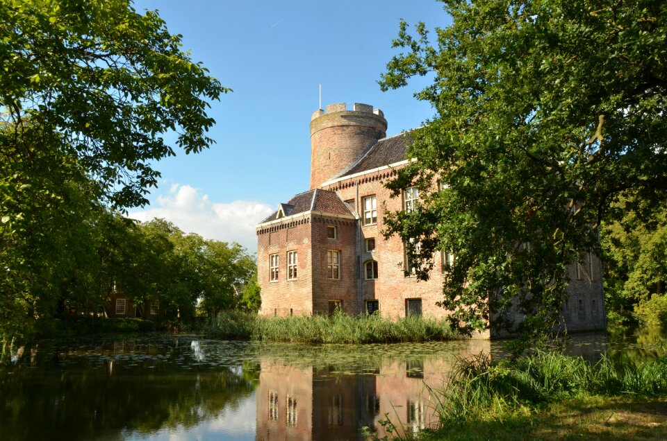Castle loenersloot water moat