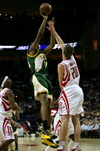 Ball competition jump