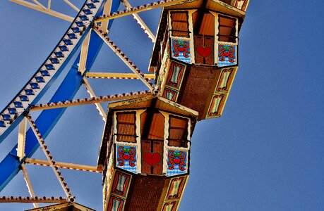 Ride folk festival carnies