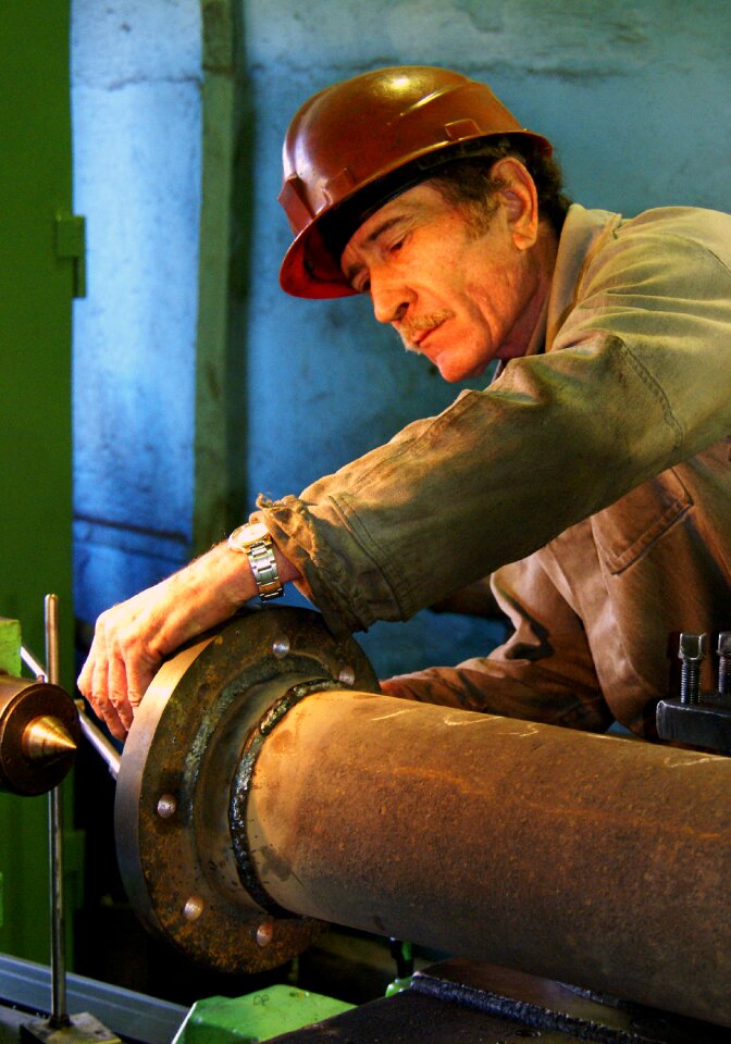 One hard labour locksmith