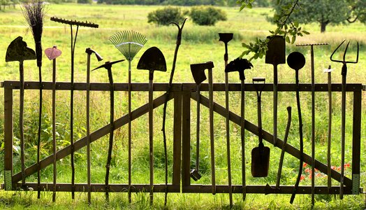 Worn nostalgic fence