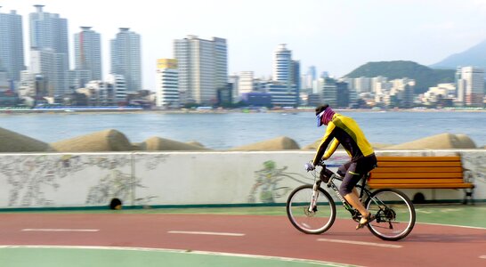 Cycling cyclist biking photo