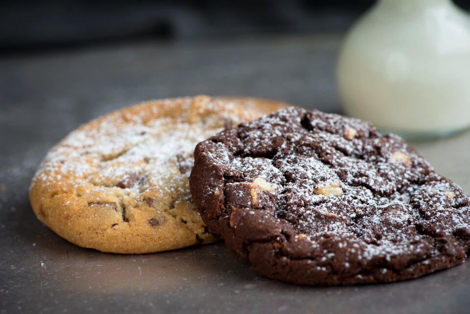 Nut cookie cookie food