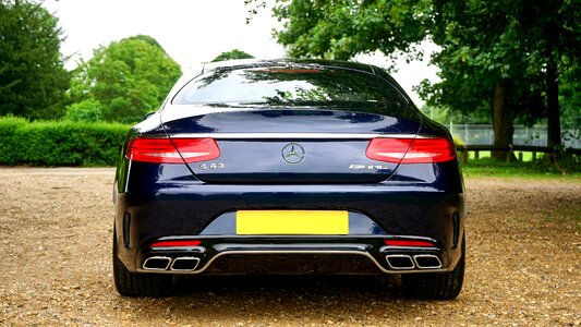 Transport automotive luxury