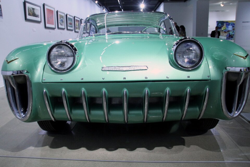 Petersen automotive museum los angeles california