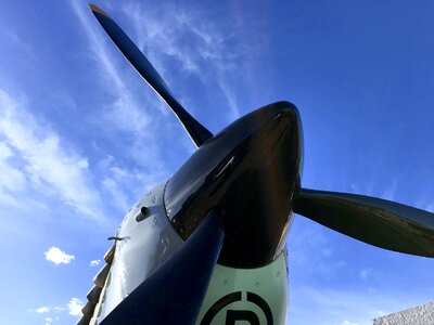 Airplane aircraft military