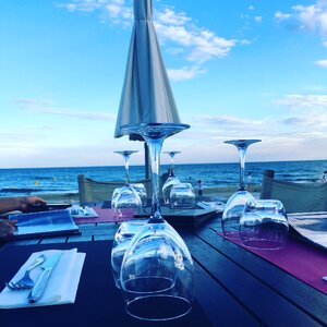 Travel vacation bar