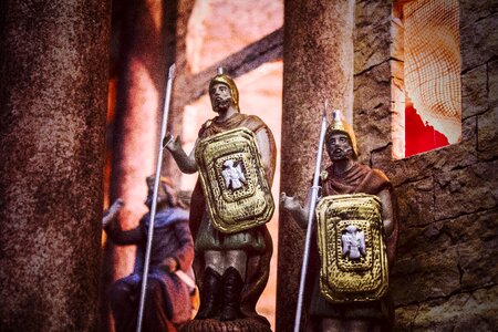 Roman model toy