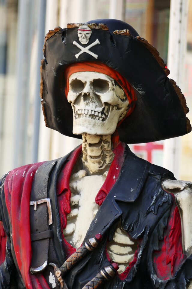 Symbol bone danger