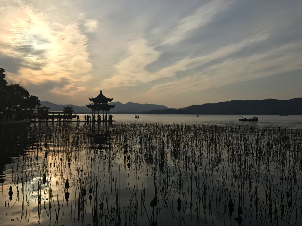 West lake lotus pavilion