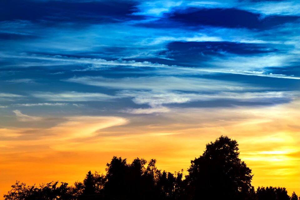 Abendstimmung contrail colorful