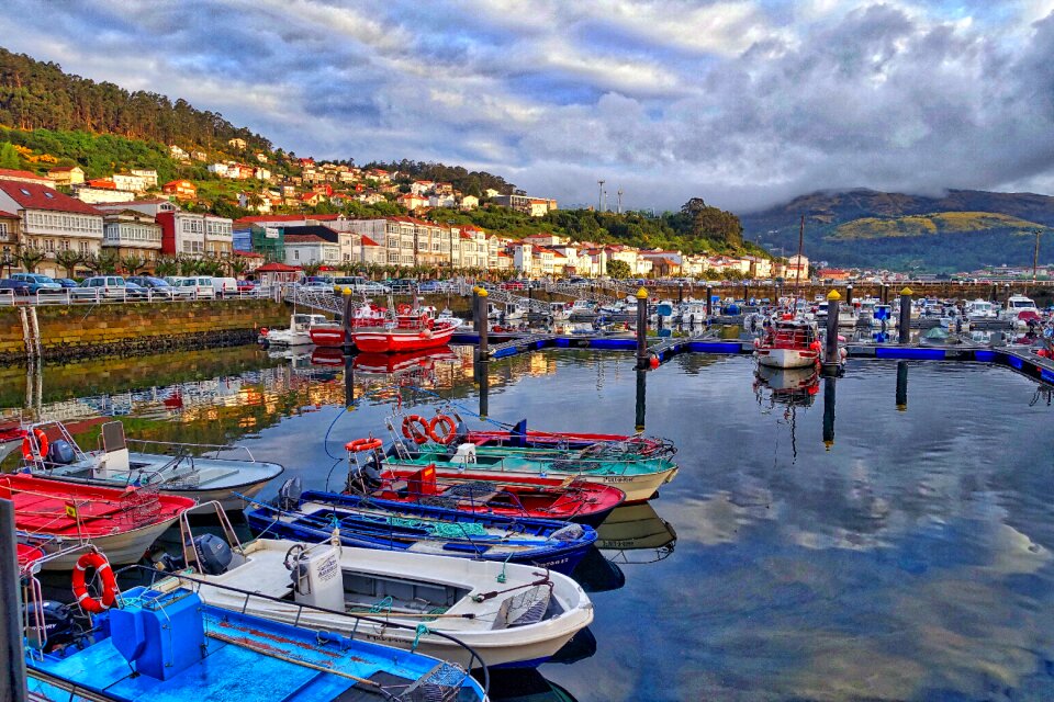 Boats calm recreation