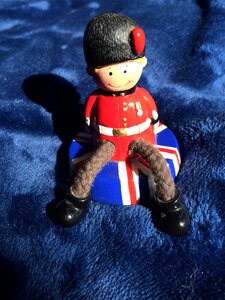 Omino england guard