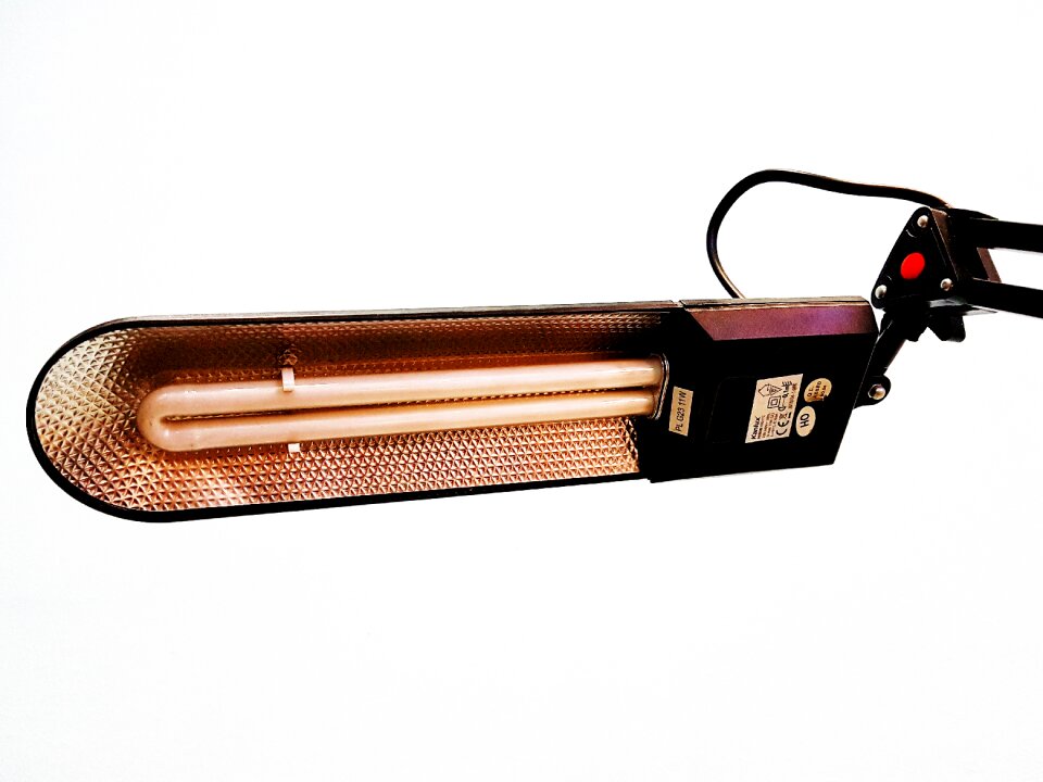 Glow-tube office light