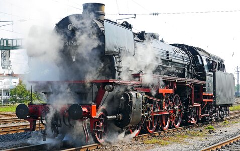Preheating railway cylinder steam photo
