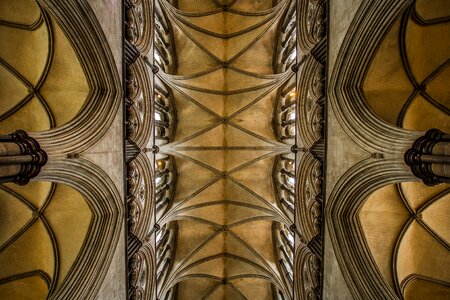Church the ceiling of the monument