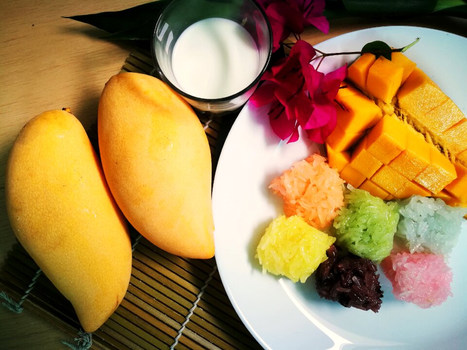 Coconut milk sweet eat
