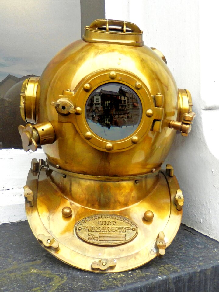 Underwater diver ocean