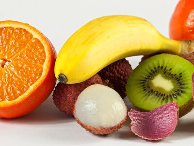 Oranges kiwi fruit salad