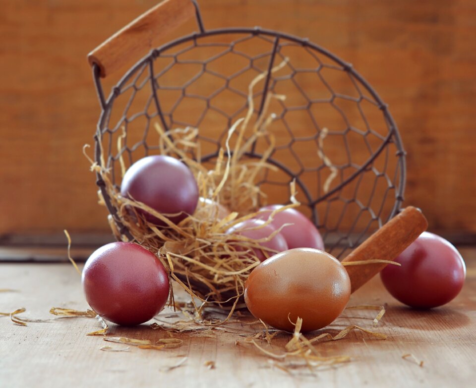Colored color basket