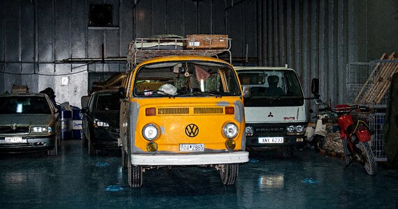 Vehicle travel camping
