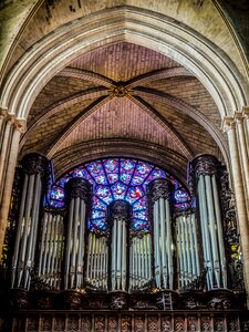 Rosette stained glass window columns photo