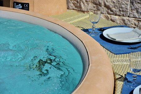 Outdoor in the free jacuzzi
