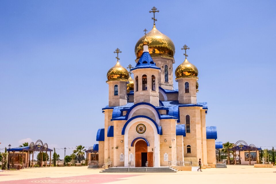 Golden architecture religion
