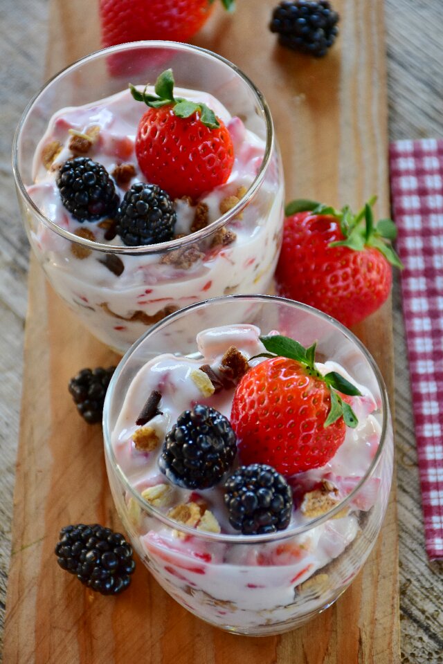 Dessert yogurt cream