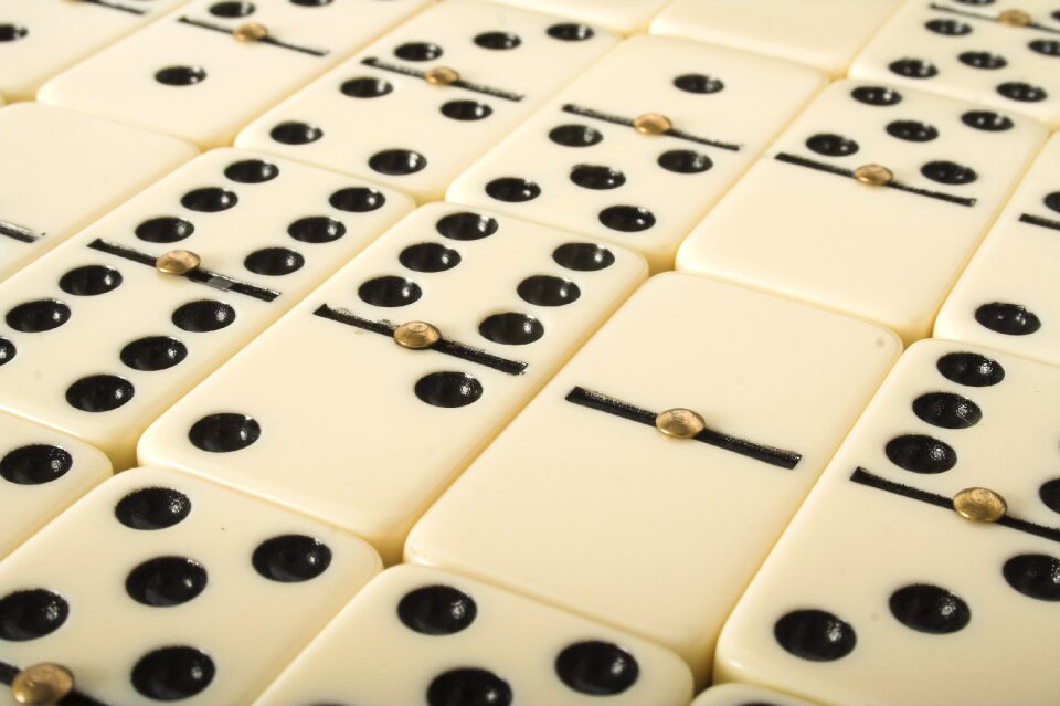Domino game counters