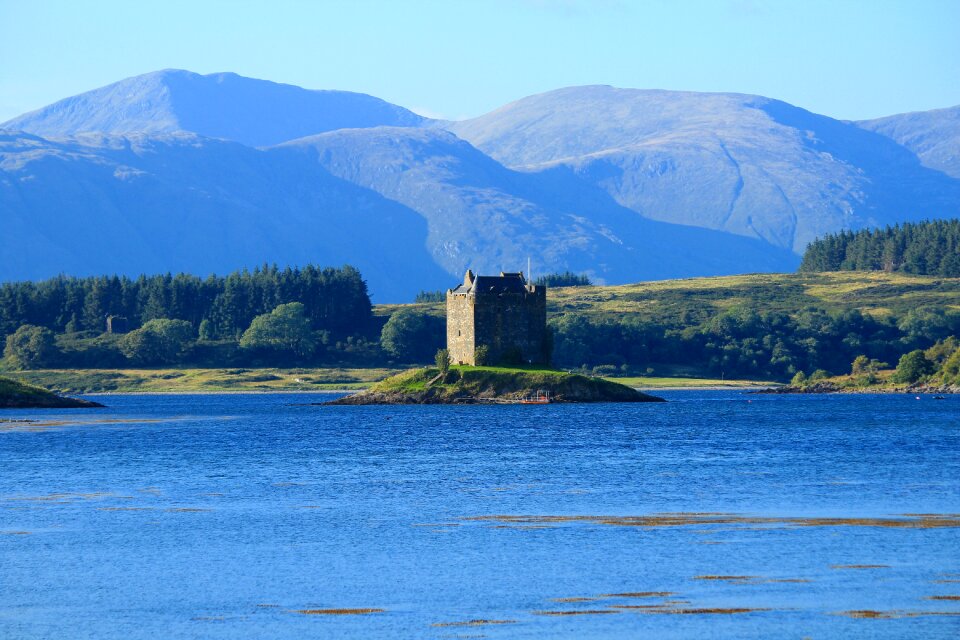 Scotland castle highlands and islands