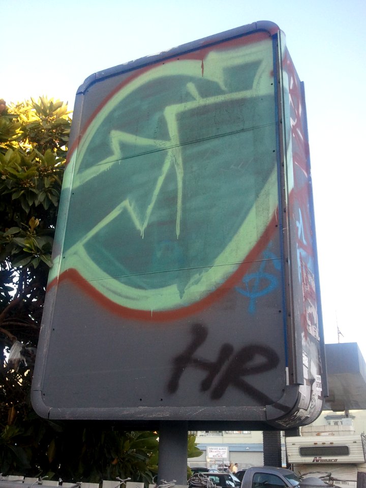 2011-06-23%2019.37.55 