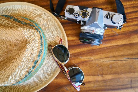 Hat holiday eyewear