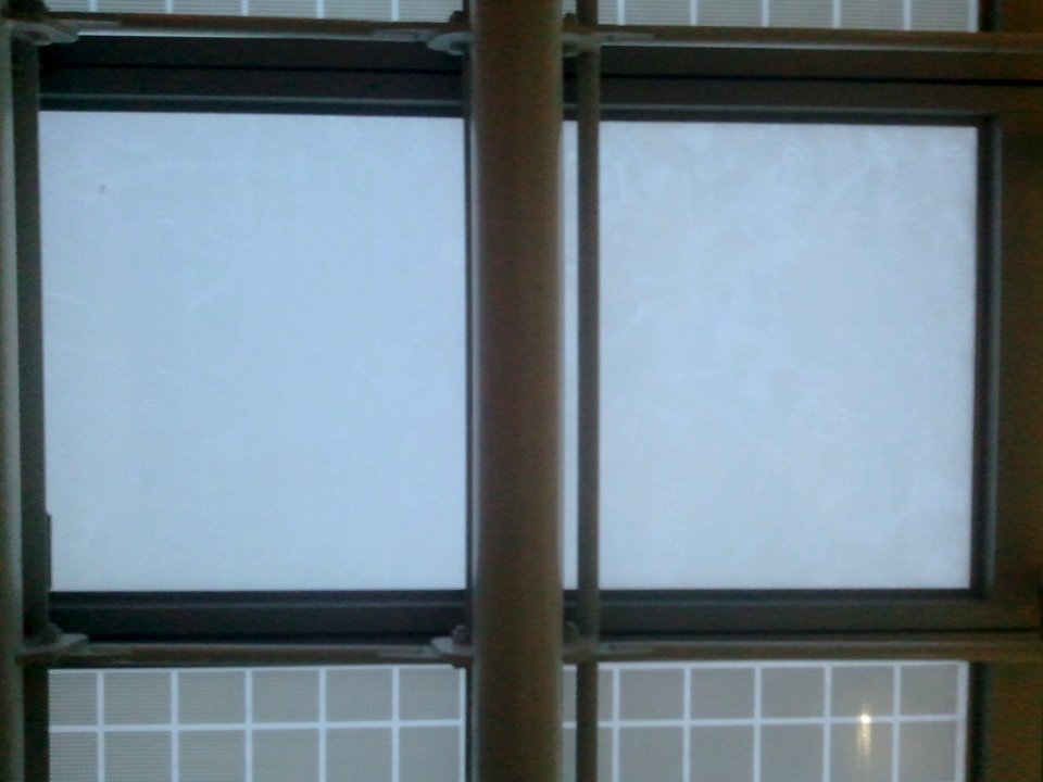 2012-02-02%2017.12.42 