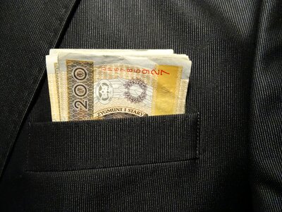 Means of payment euro banknotes pay