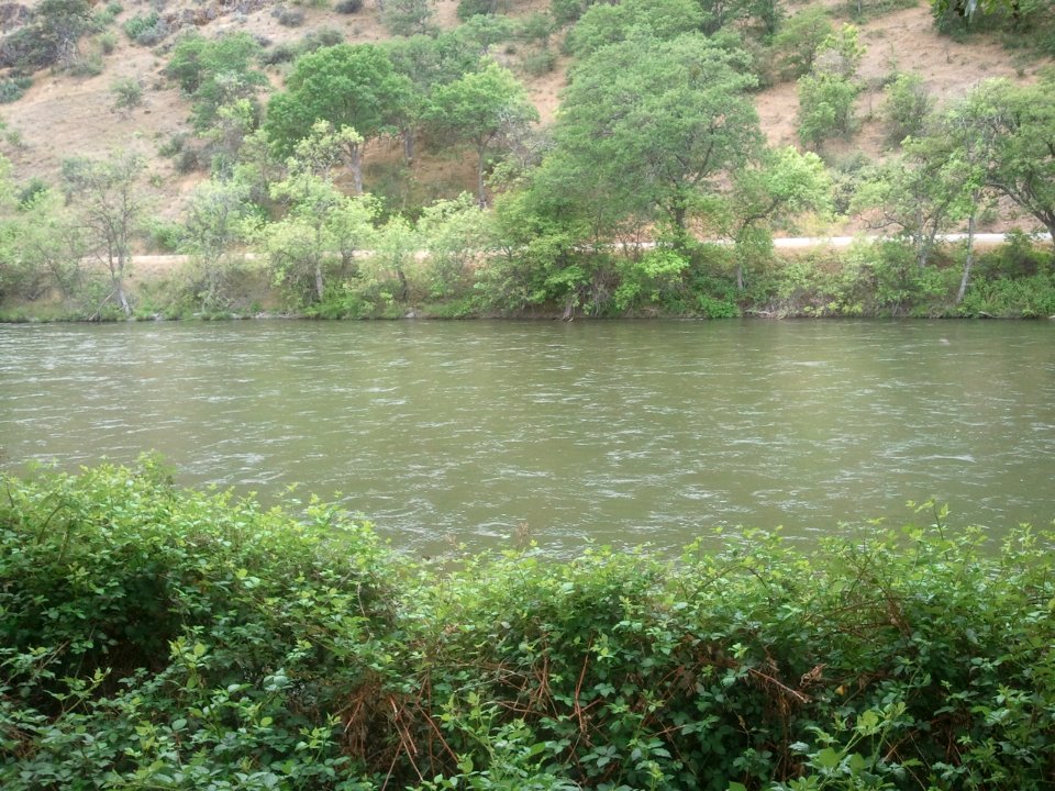 2012-05-25%2015.42.24 