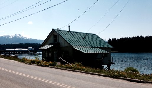 Waterfront Cottage, Hoonah, AK 