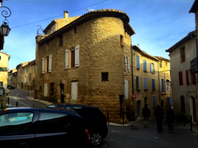 Village Street, Châteauneuf-du-Pape, PAC, FR photo